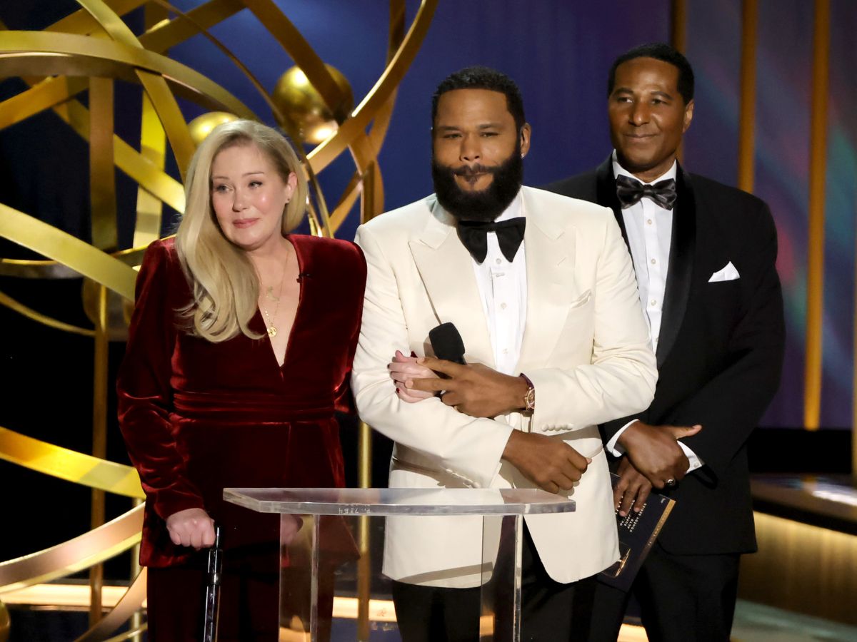 Why Christina Applegate Got A Standing Ovation At the Emmys