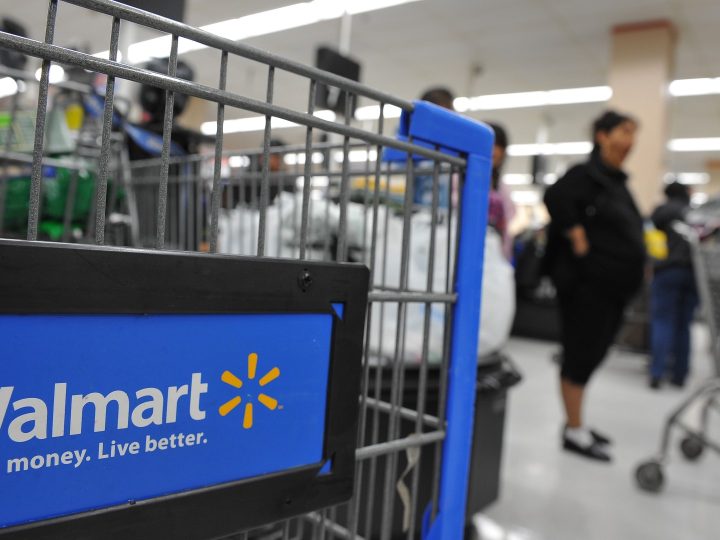 Walmart Faces Lawsuit Demanding Lifetime Free Shopping