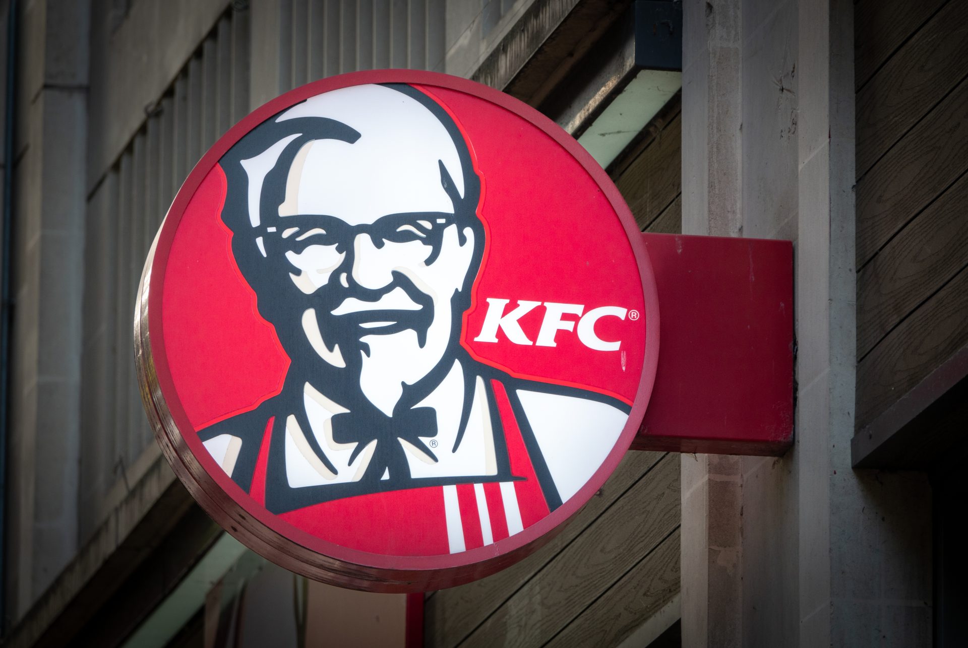 New KFC Menu Item Combines Pizza & Fried Chicken