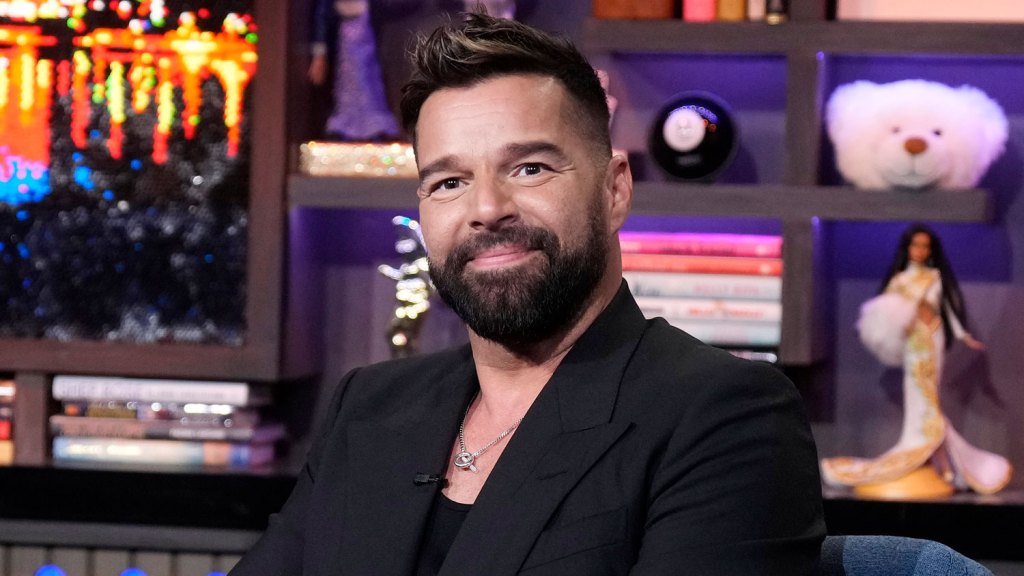 ‘Palm Royale’ Star Ricky Martin Gives Mexico “A Lot Of Credit” For Acting Preparation