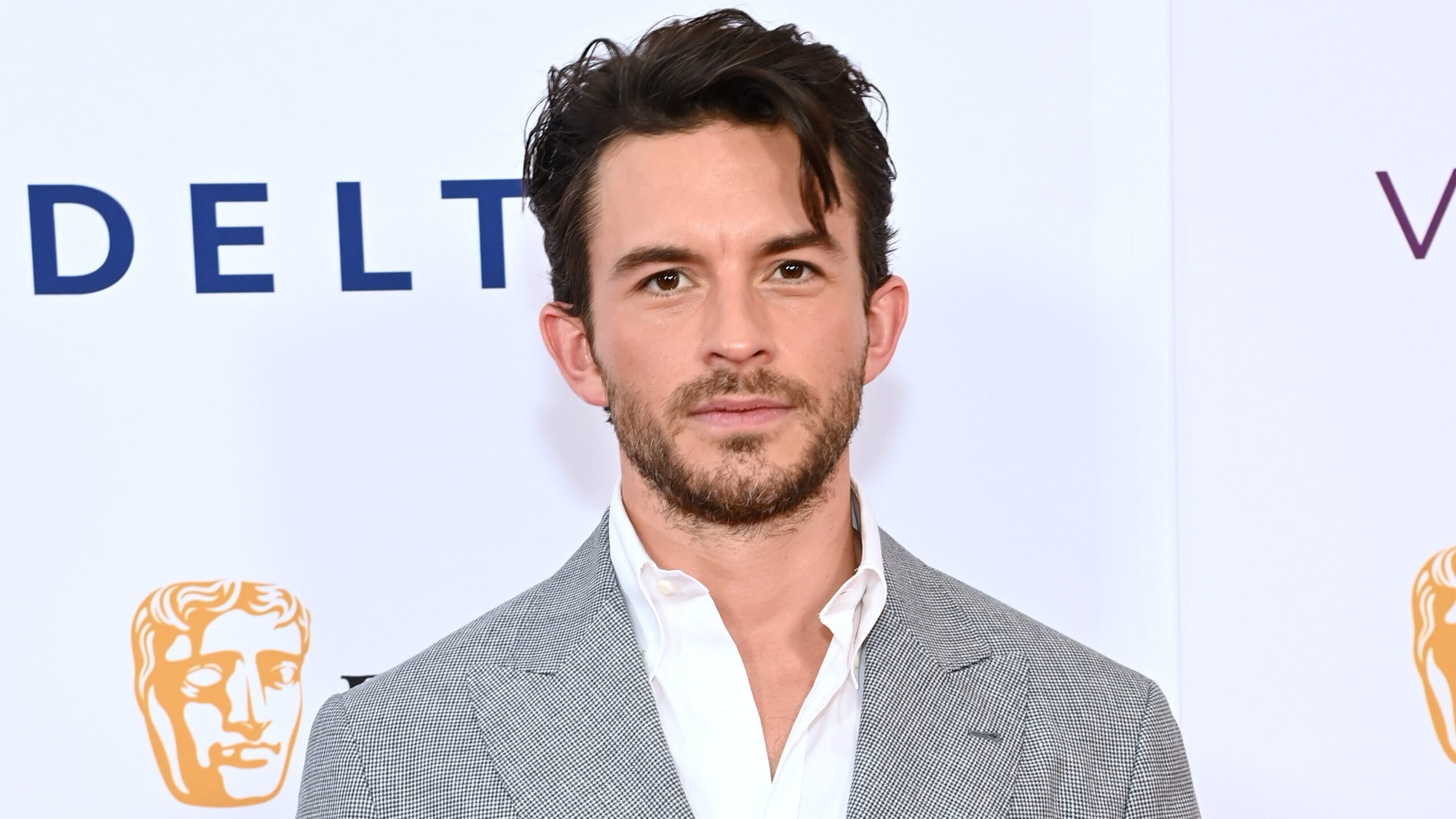 Jonathan Bailey’s Partner: Who is The ‘Bridgerton’ Star Dating?