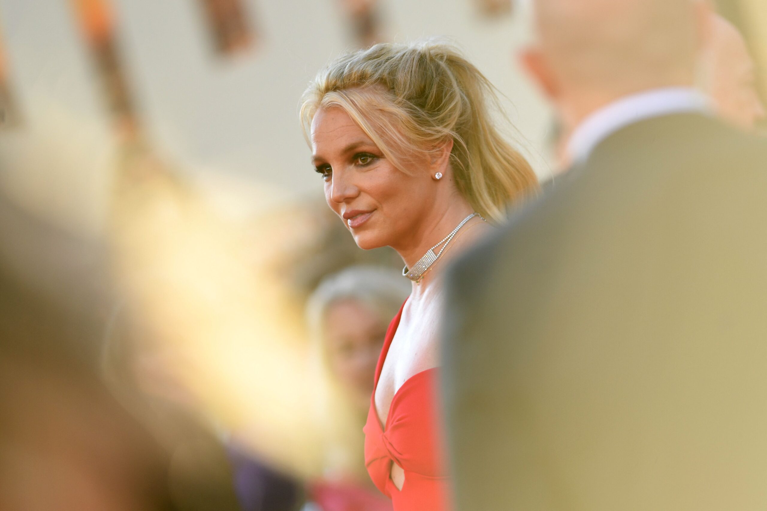 Britney Spears Cries FAKE NEWS in Wake of Odd Hotel Incident