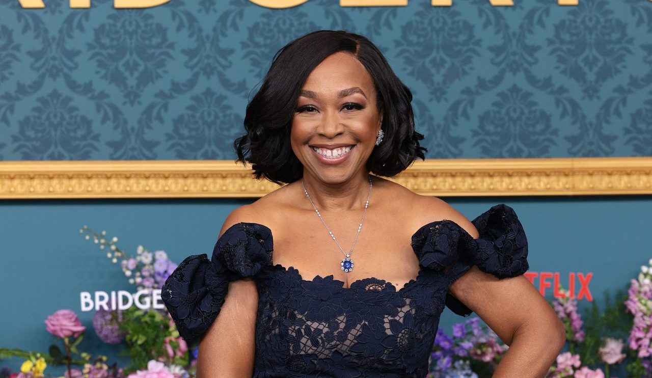 Shonda Rhimes Celebrates ‘Grey’s Anatomy’ 20th Season (Video)