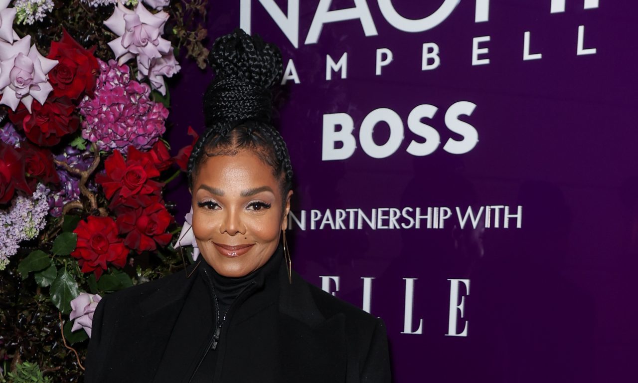 Janet Jackson Busses A Move Over Soul Food At Detroit Park