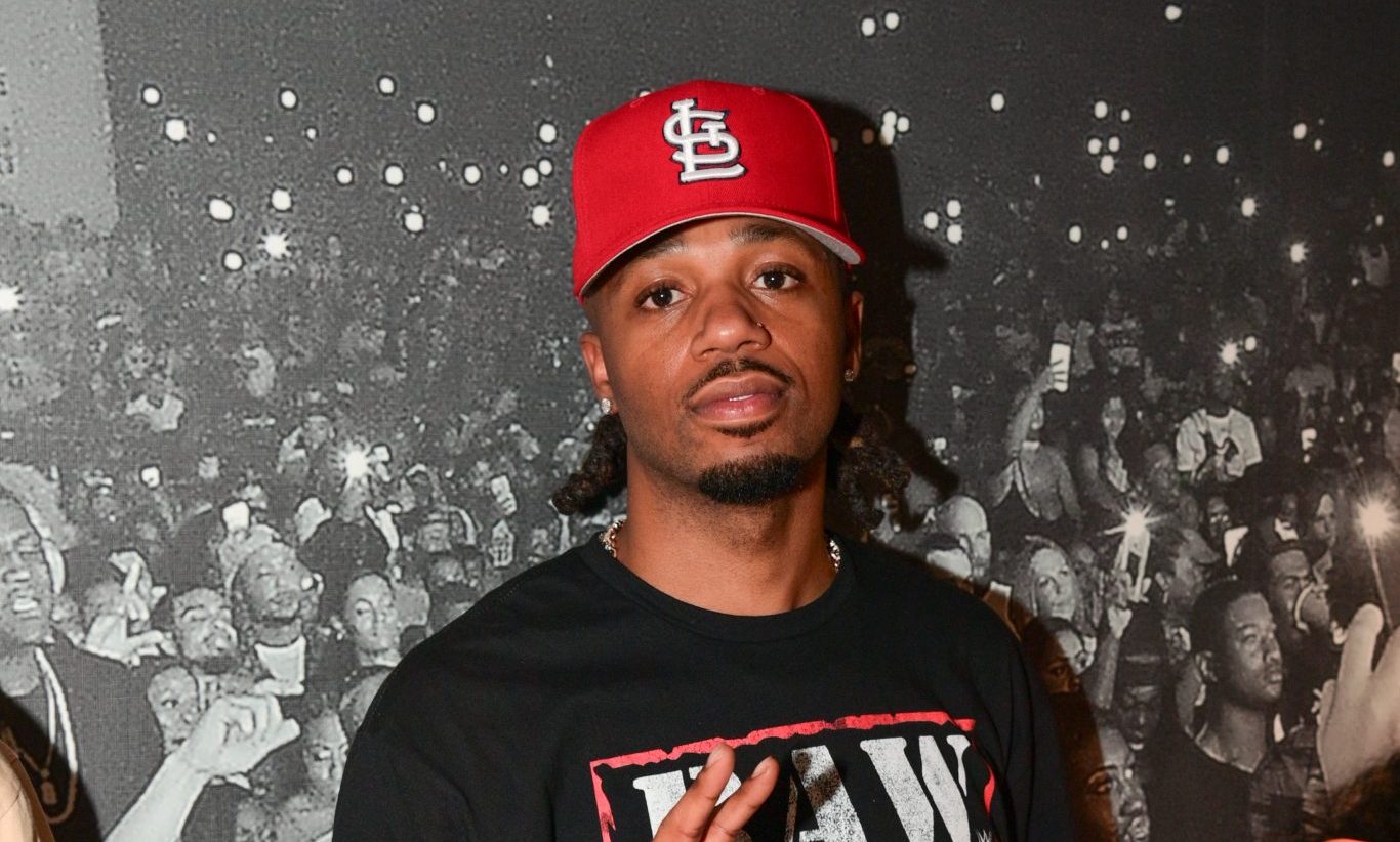 Metro Boomin Seen W/ GF Days After Kissing Mystery Woman