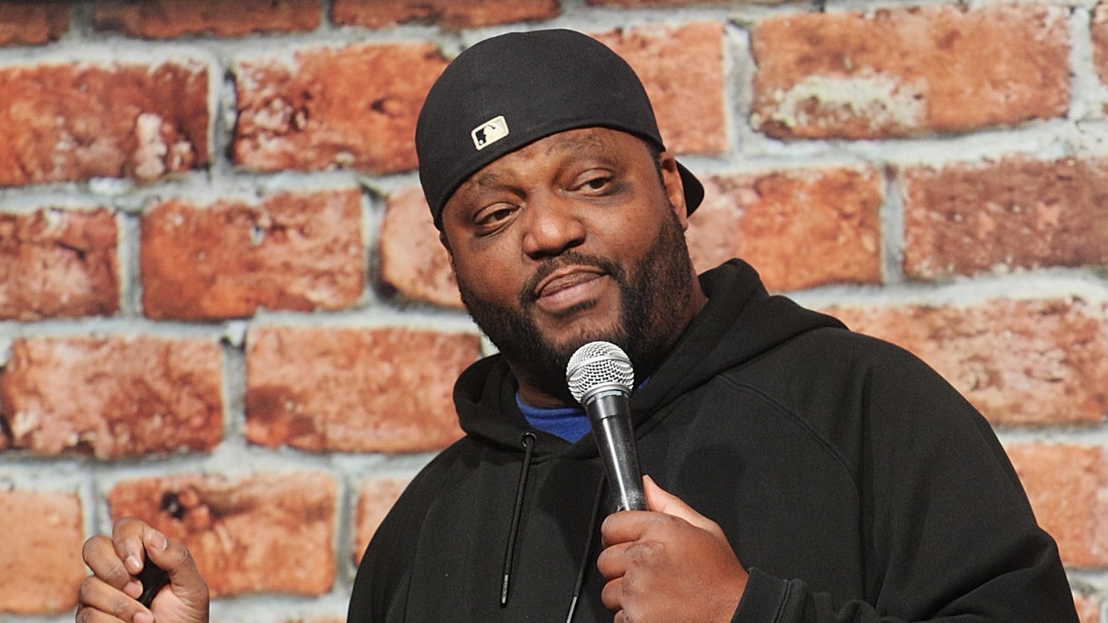 Aries Spears Speaks On Black Women & Fake Eyelashes (Video)