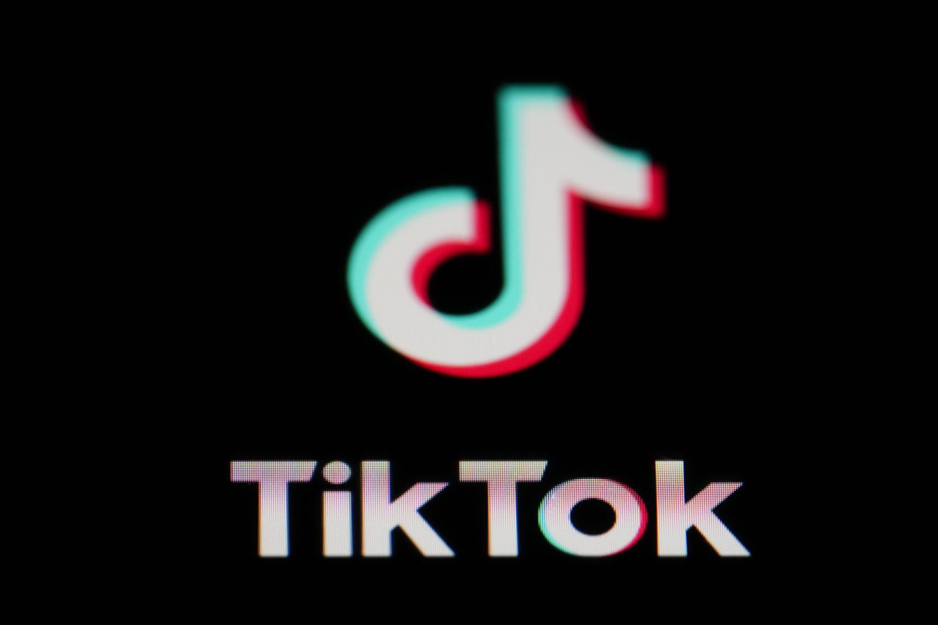 DOJ Sues TikTok For Illegally Collecting Children’s Data